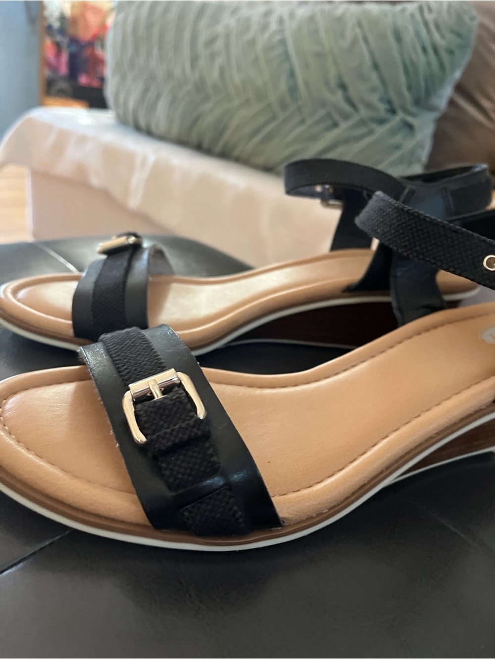 Dr Scholls Glendale Wedge ankle strap Sandal size 9.0